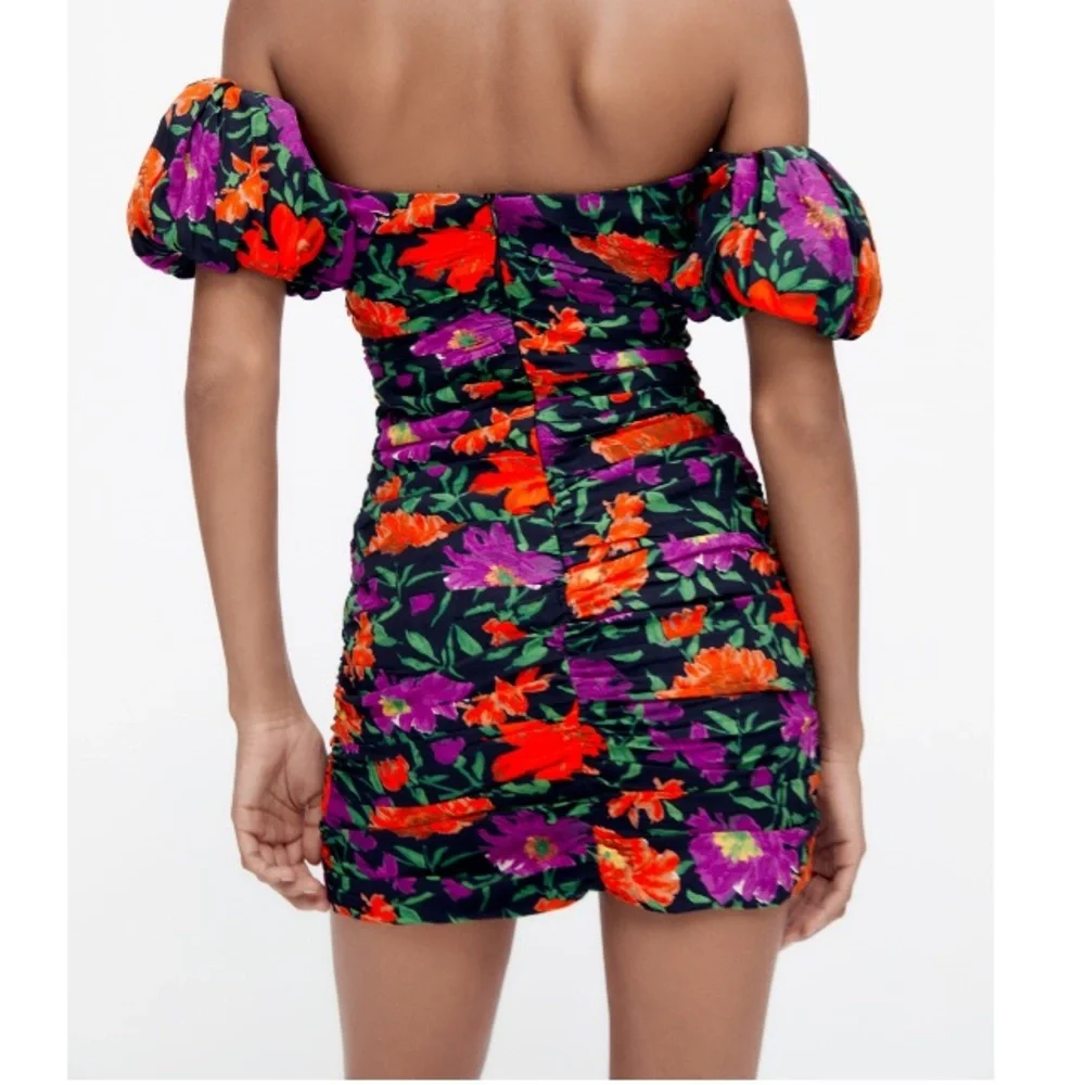 NEW! Zara Floral Print Off the Shoulder Mini Dress - Picture 4 of 13